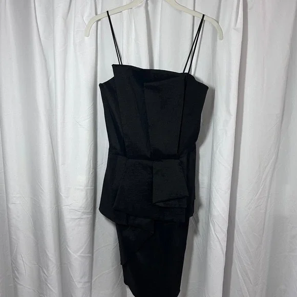 Let's Fashion Black Tiered Peplum Cocktail Dress Spaghetti Strap Sz M Party - Picture 2 of 9